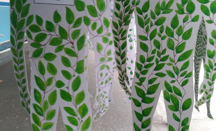 Exposição "Holocaustos: Morte e Resistência" - CE COSTA VIANA Exposição Holocaustos: Morte e Resistência
Trabalho Interdisciplinar de História e Sociologia