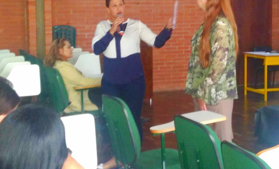 DETOX DIGITAL PARANÁ 31 de Outubro de 2019. Auditório NRE AMSUL