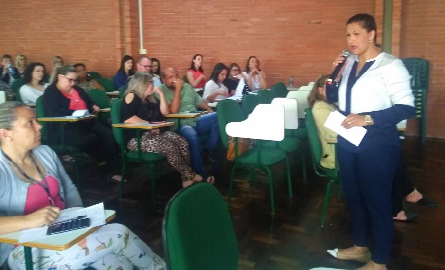 DETOX DIGITAL PARANÁ 31 de Outubro de 2019. Auditório NRE AMSUL