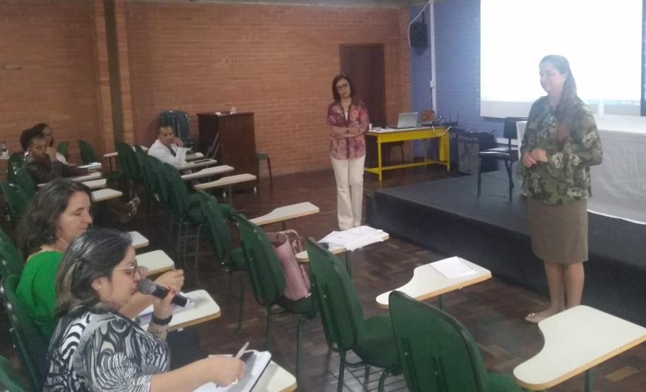 DETOX DIGITAL PARANÁ 31 de Outubro de 2019. Auditório NRE AMSUL